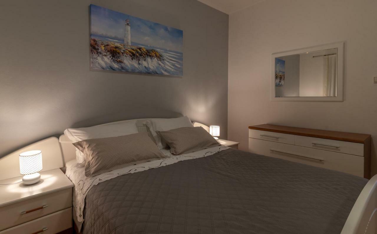 Marinella Apartamento Trogir Exterior foto
